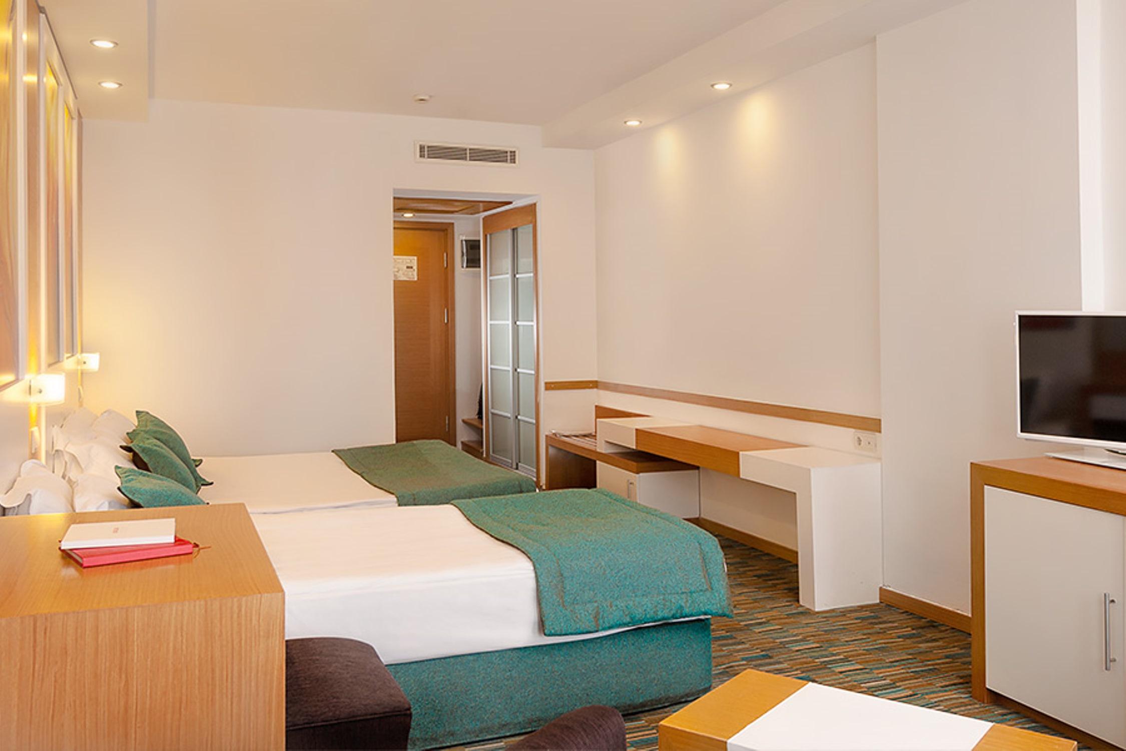 Alkoclar Adakule Hotel Kusadası Exteriör bild