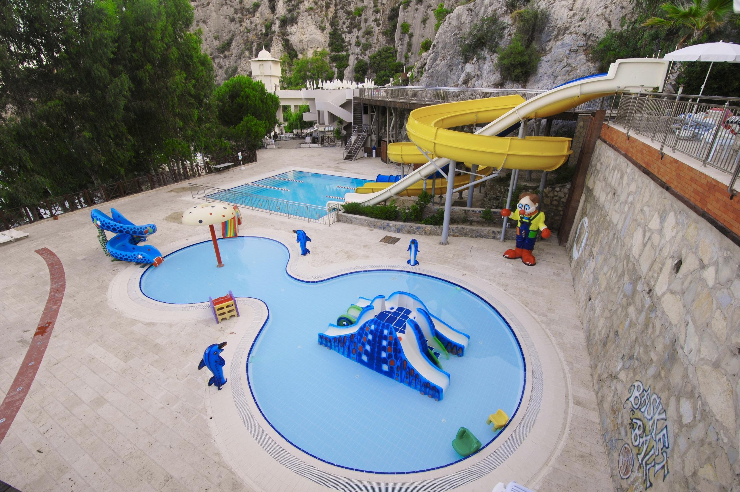 Alkoclar Adakule Hotel Kusadası Exteriör bild