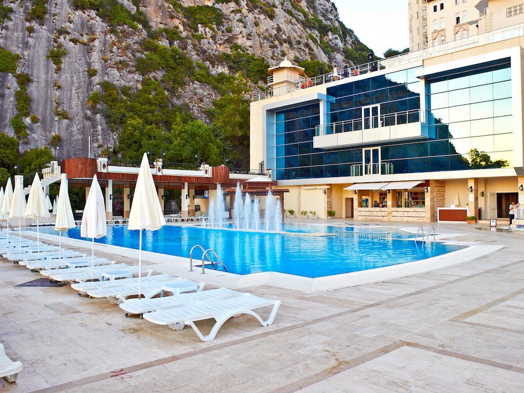 Alkoclar Adakule Hotel Kusadası Exteriör bild